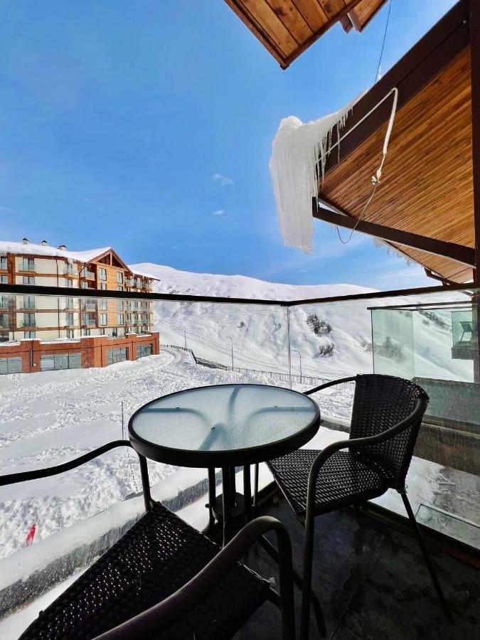Gudauri New Loft 1 Tophit ภายนอก รูปภาพ